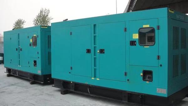 松柏镇康明斯400kw大型柴油二手发电机组 松柏镇康明斯400kw大型柴油二手发电机组